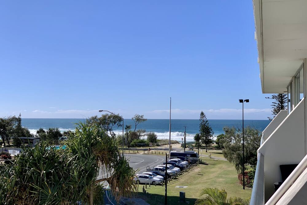 ハイ ホ ビーチ アパートメンツ 写真