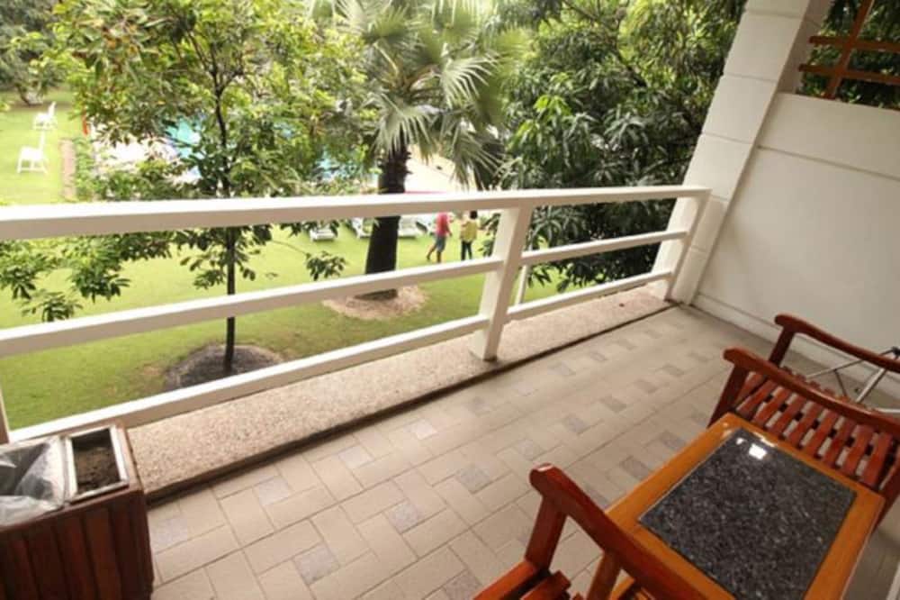 ミャンマー ライフ ホテル 写真