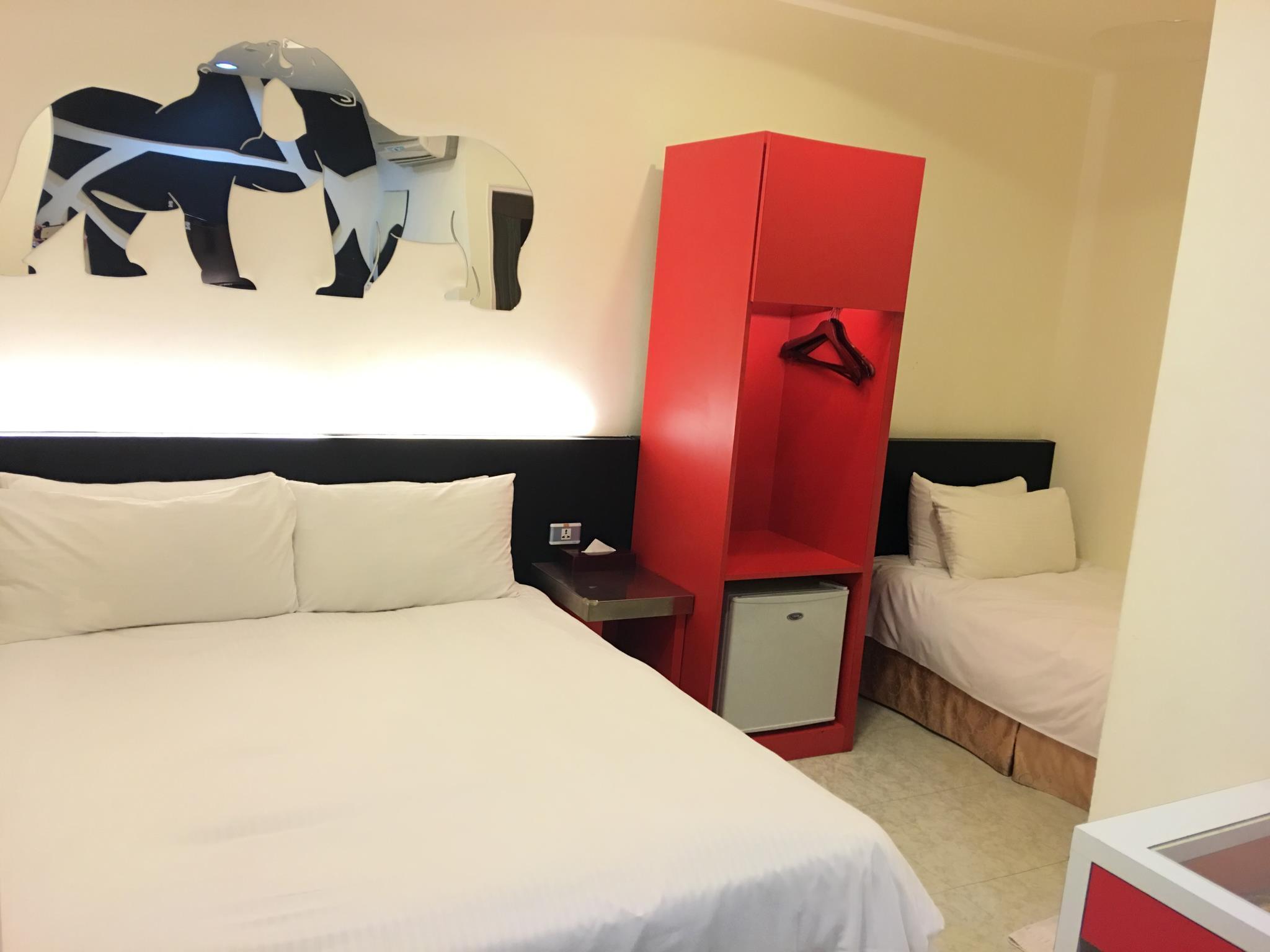 ジャイアント リッチ キング プラザ ホテル 写真