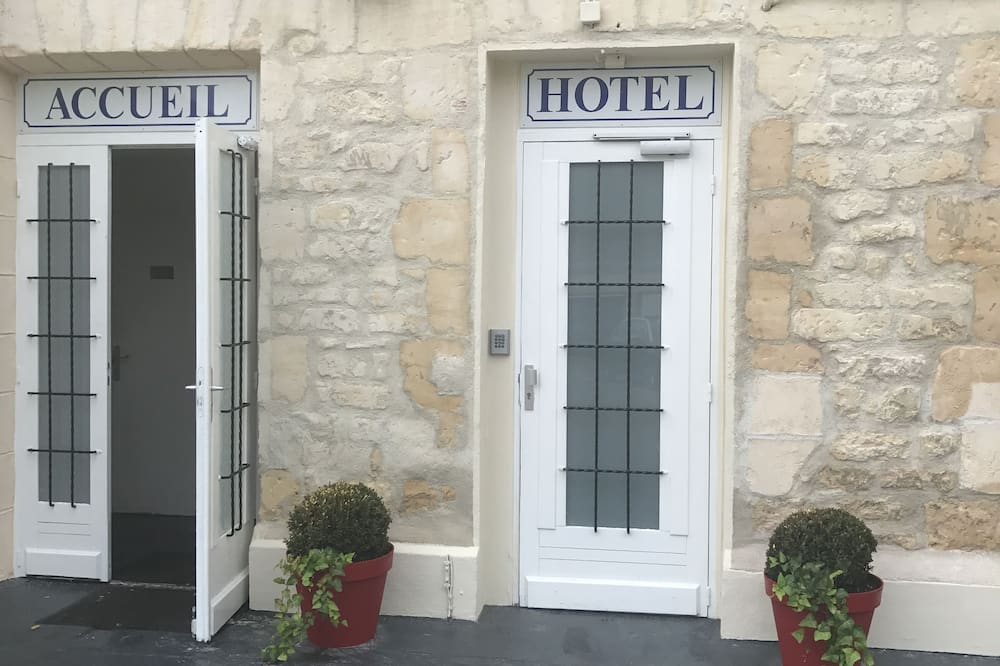 ホテル ラヴニュー 写真