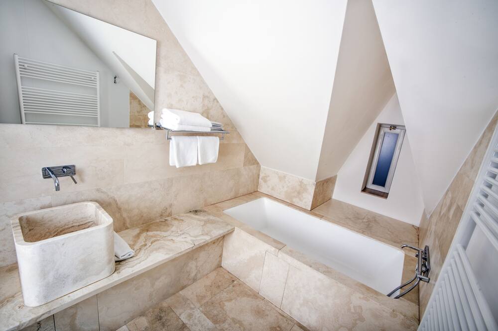 ホテル ゴールデン クラウン 写真