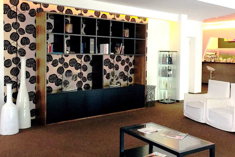 Mediterranea Hotel & Convention Center 写真