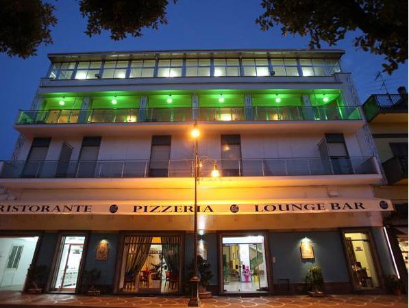 ホテル デル ソーレ 写真