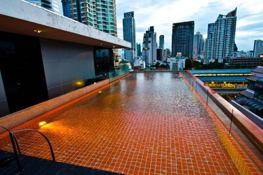 ザ ヘリテージ シーロム 写真