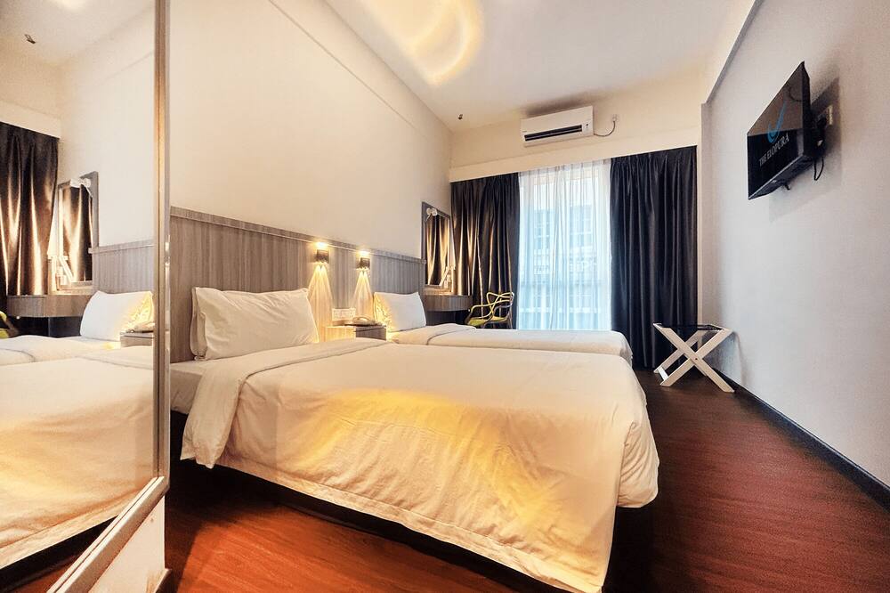 ザ エロプラ ホテル 写真