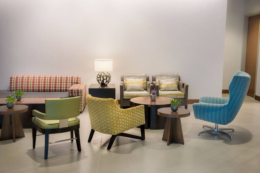 The Hotel at Oberlin 写真