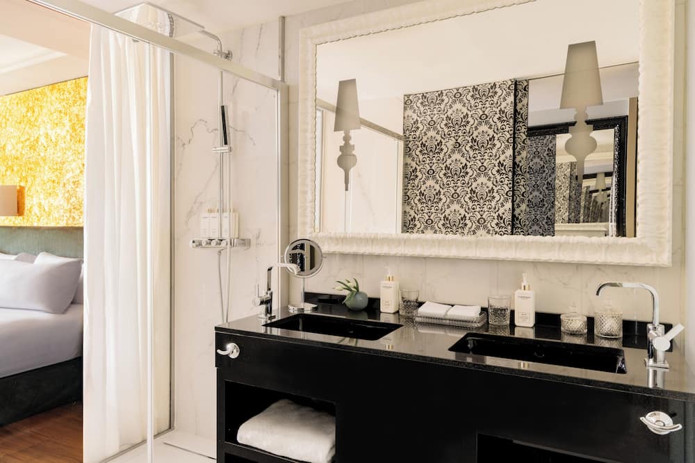 ホテル コロン グラン メリア 写真