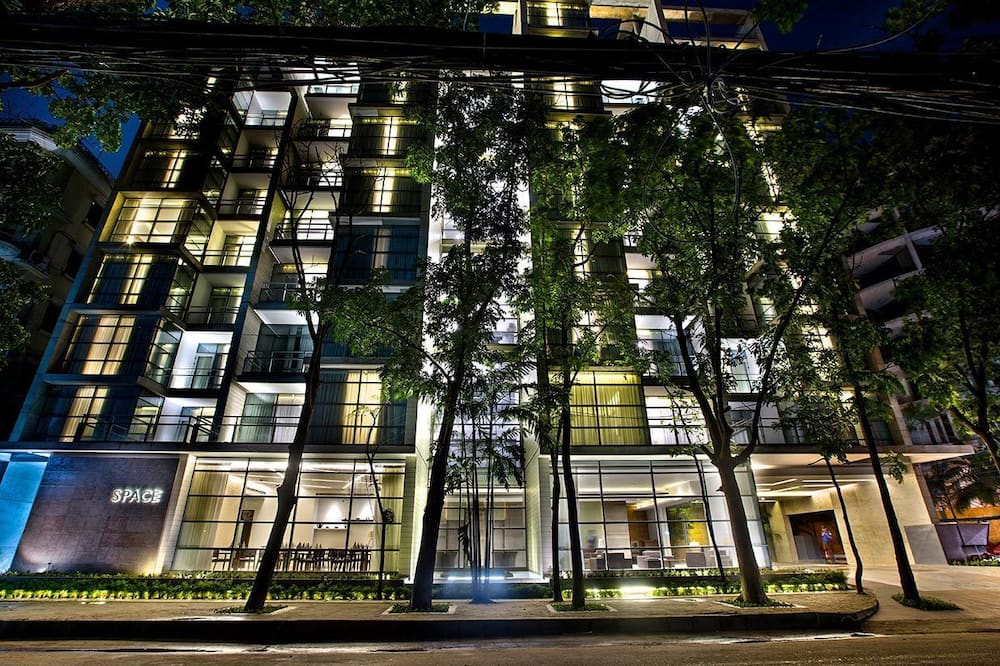 Space Hotel and Apartments 写真