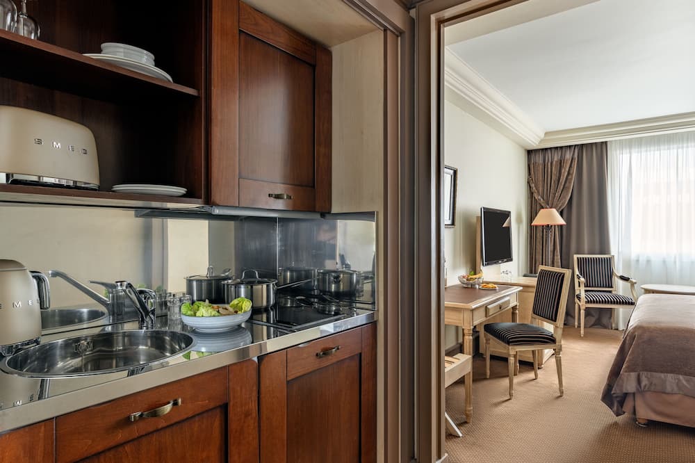 ロイヤル マノテル ホテル 写真