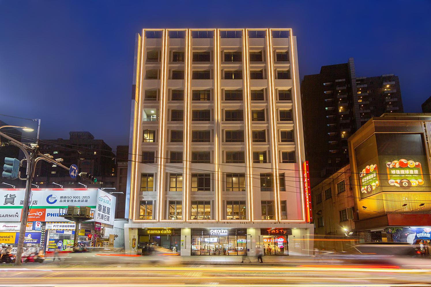 チェック イン ニュー タイペイ ルージョウ 写真