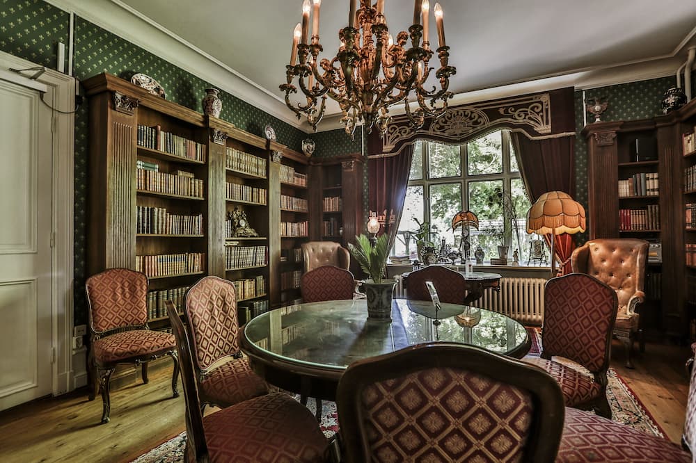 ヴァーステーナ クロスターホテル 写真