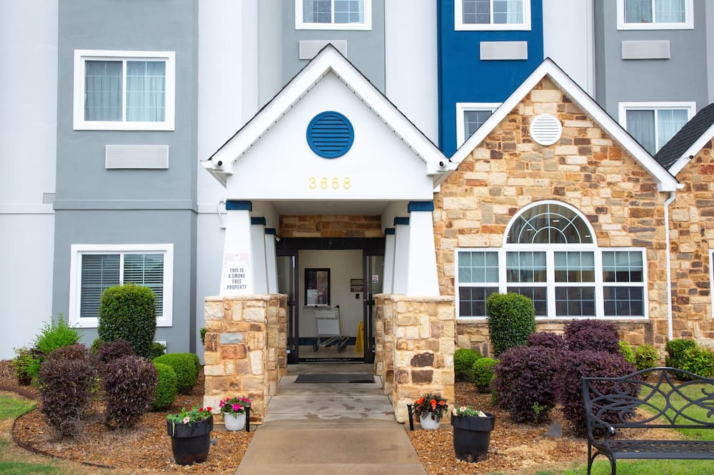 マイクロテル イン & スイーツ バイ ウィンダム サーシー 写真