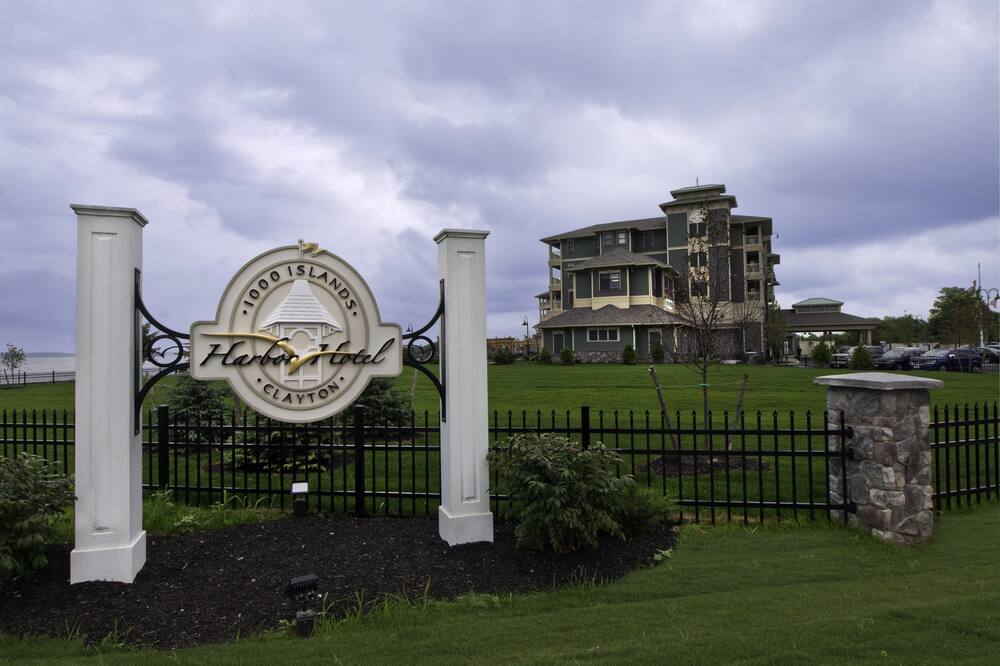 1000 アイランズ ハーバー ホテル 写真
