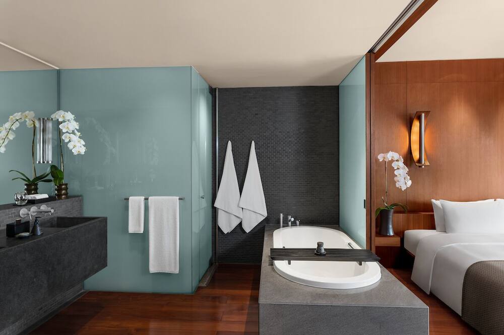 ザ ラルー サン ムーン レイク 写真