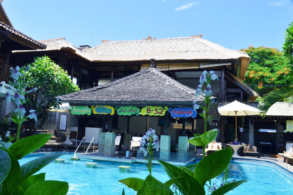 バリサニ パドマ ホテル 写真