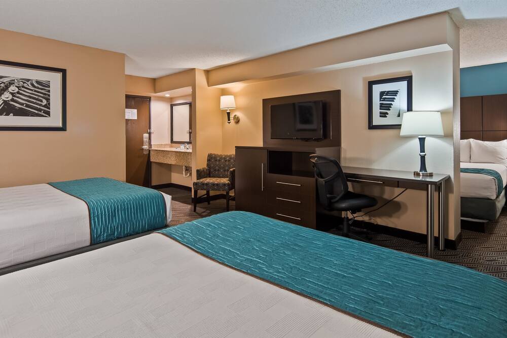 Best Western Plus Galleria Inn & Suites 写真