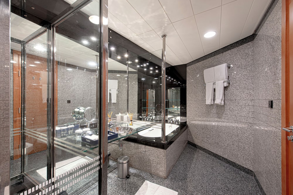 ゴールデン サンズ ホテル クリーク 写真