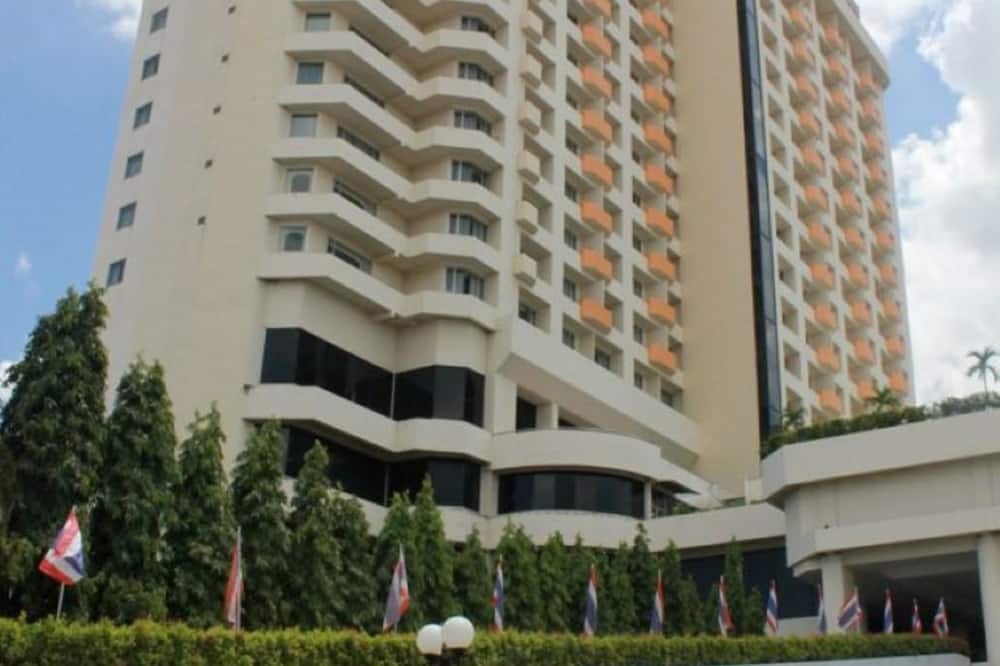 チャロン タニ コンケン ホテル 写真