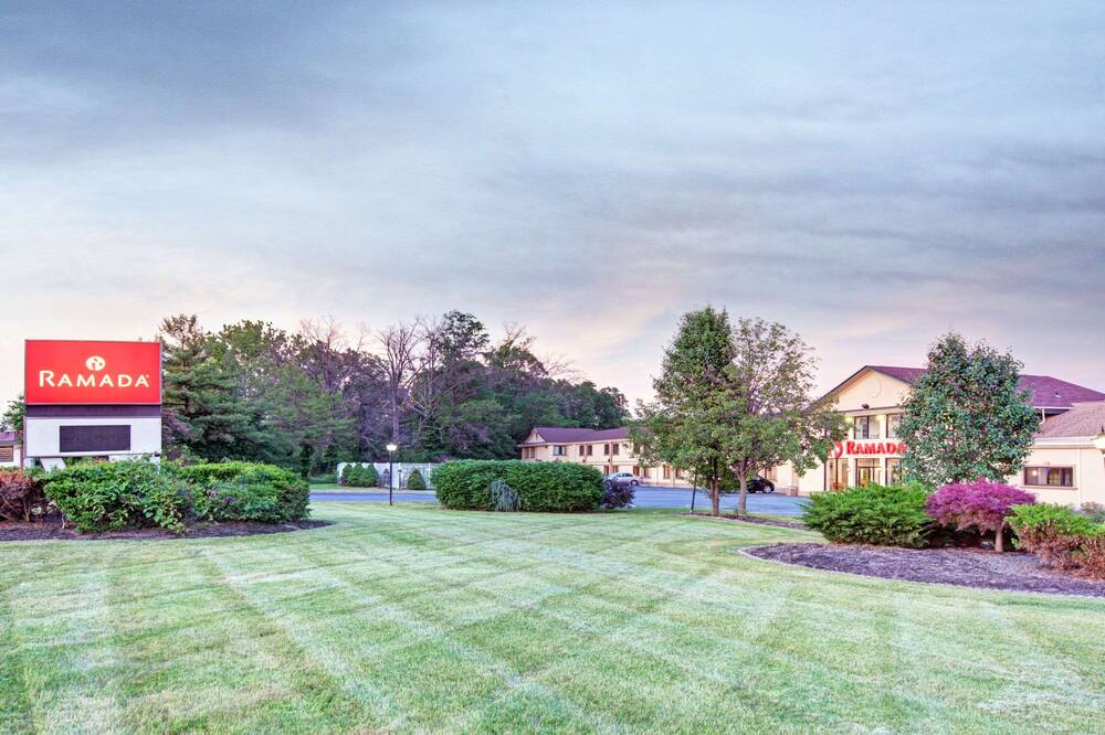 ラマダ バイ ウィンダム フレミントン 写真