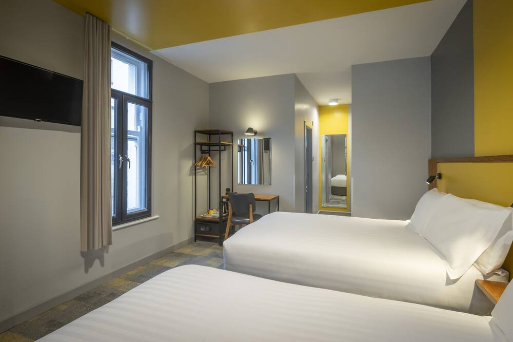 Fitzsimons Hotel Temple Bar 写真