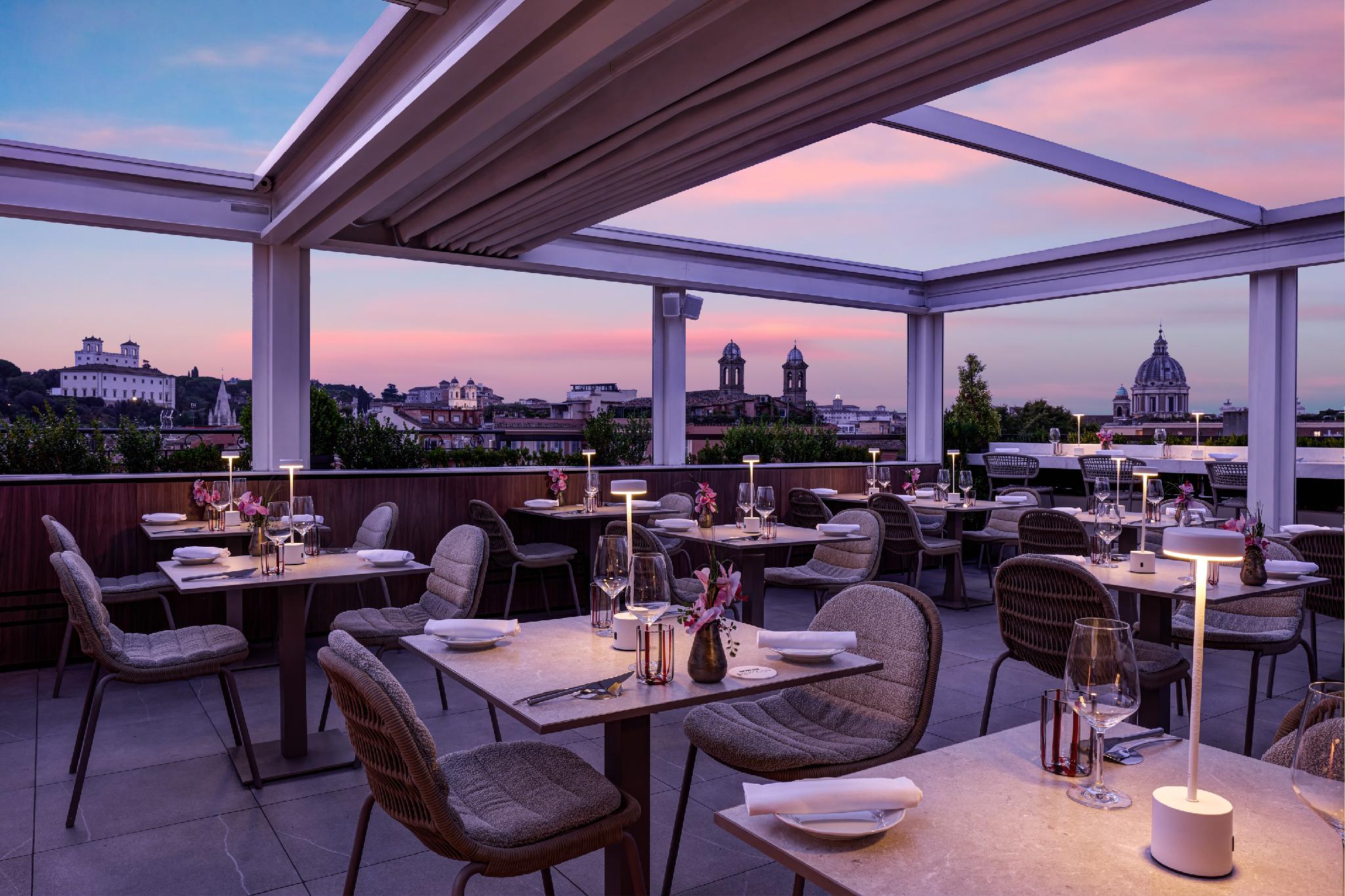 ザ ファースト アルテ 写真