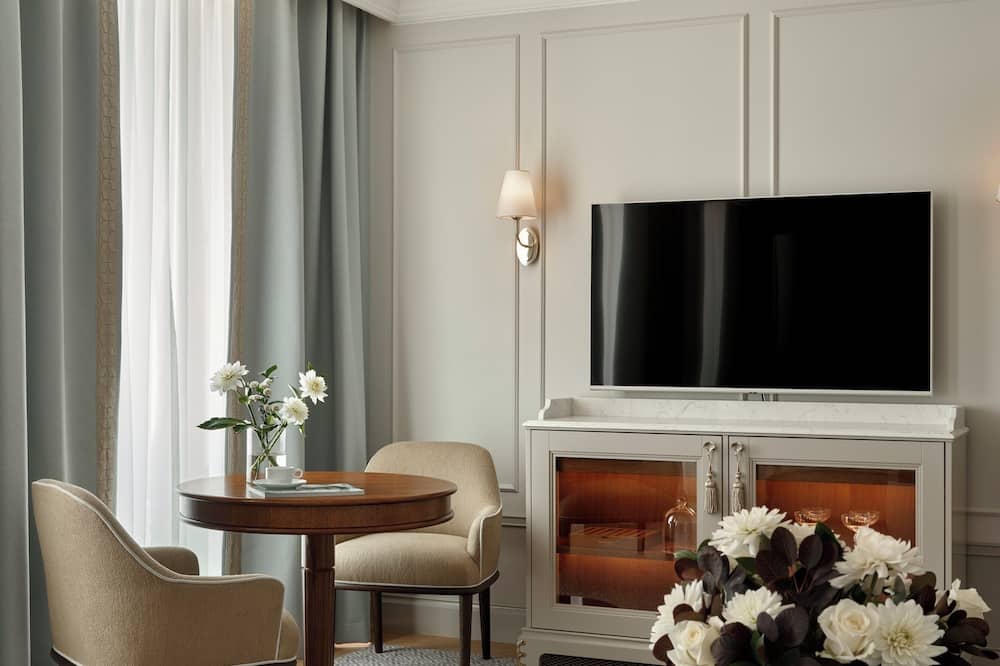 ホテル カンプ 写真