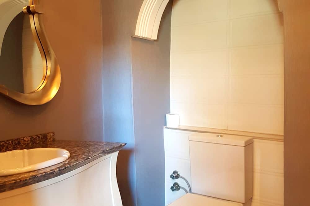 ジュラ ホテルズ マヴィ スルメリ アダナ 写真