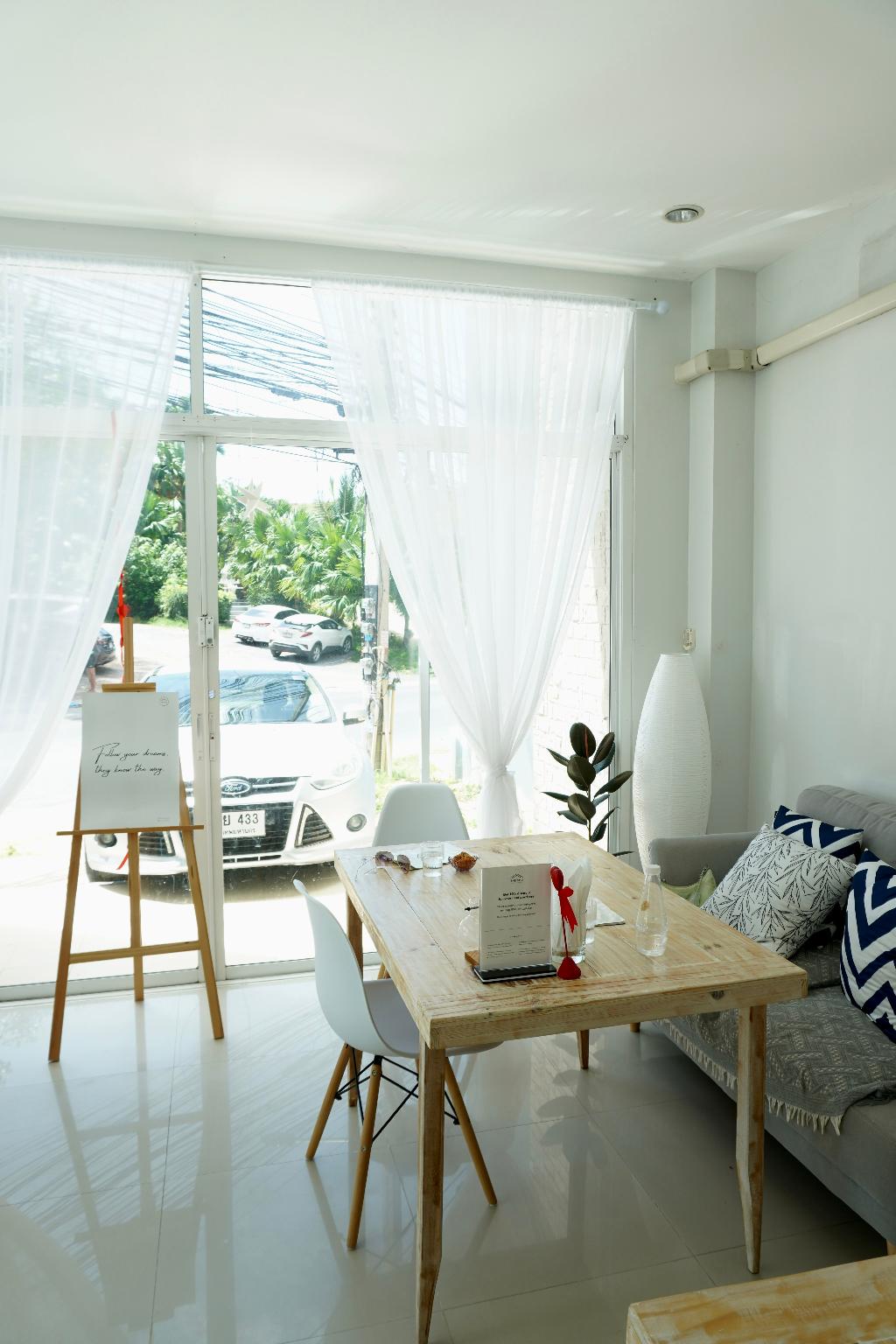 The CHU cafe/guesthouse 写真