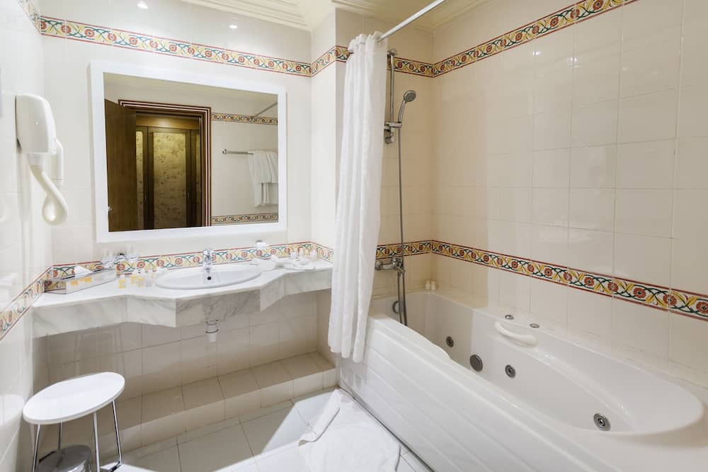 エル ムラディ トズール 写真