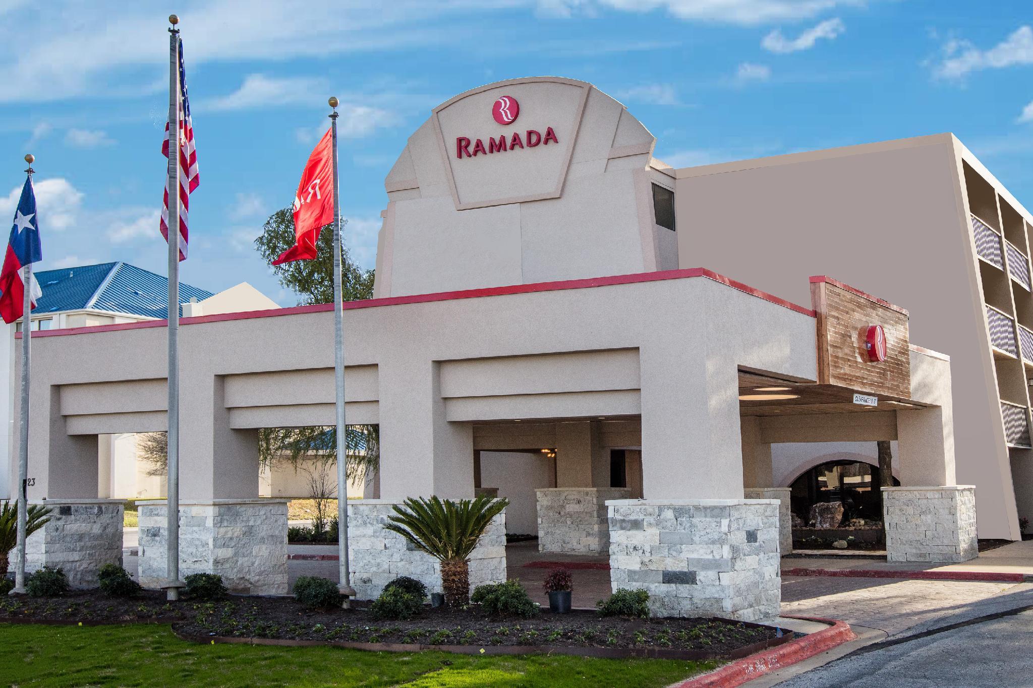 Ramada by Wyndham Austin South 写真