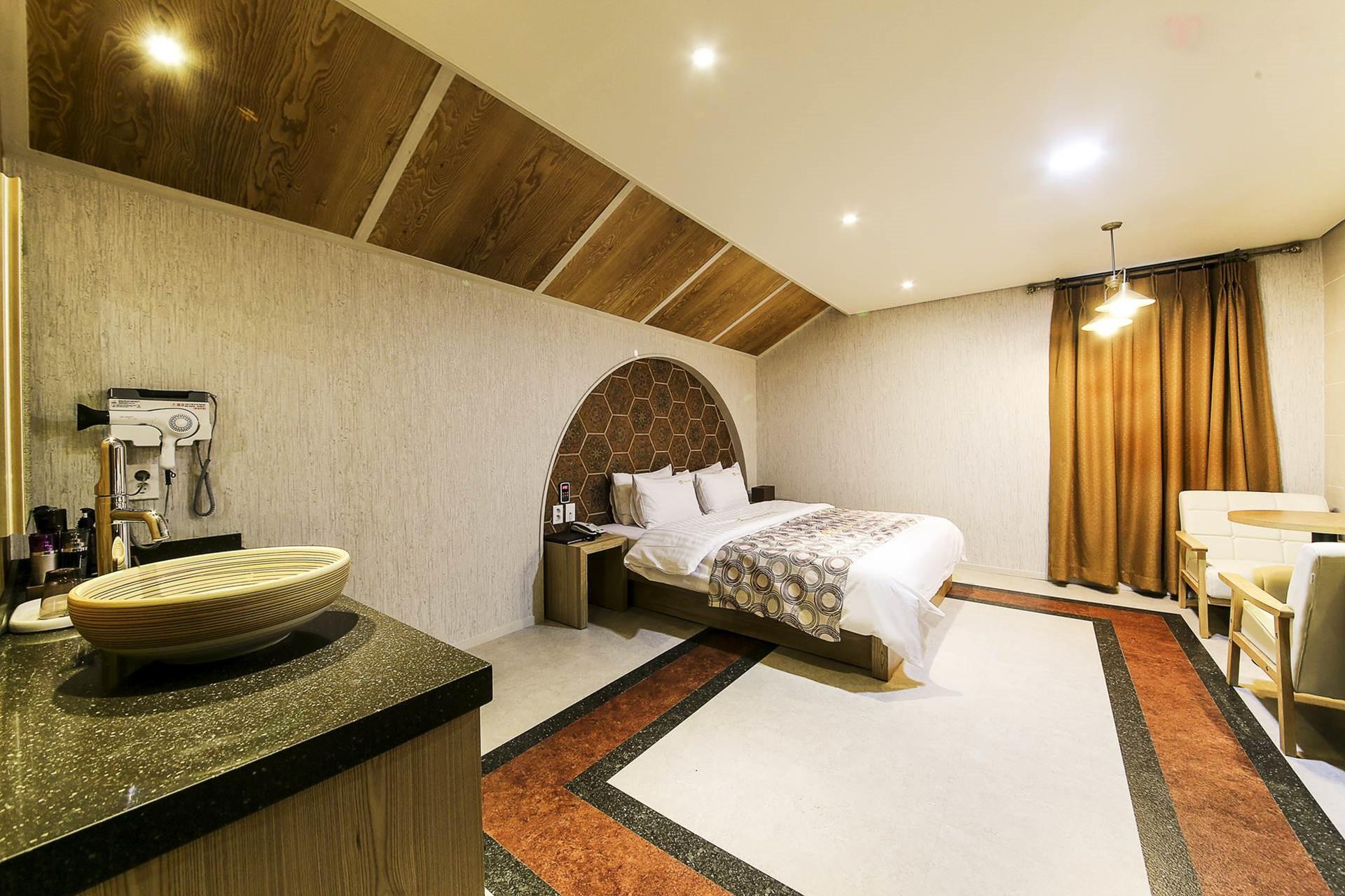 エルガ ホテル 写真