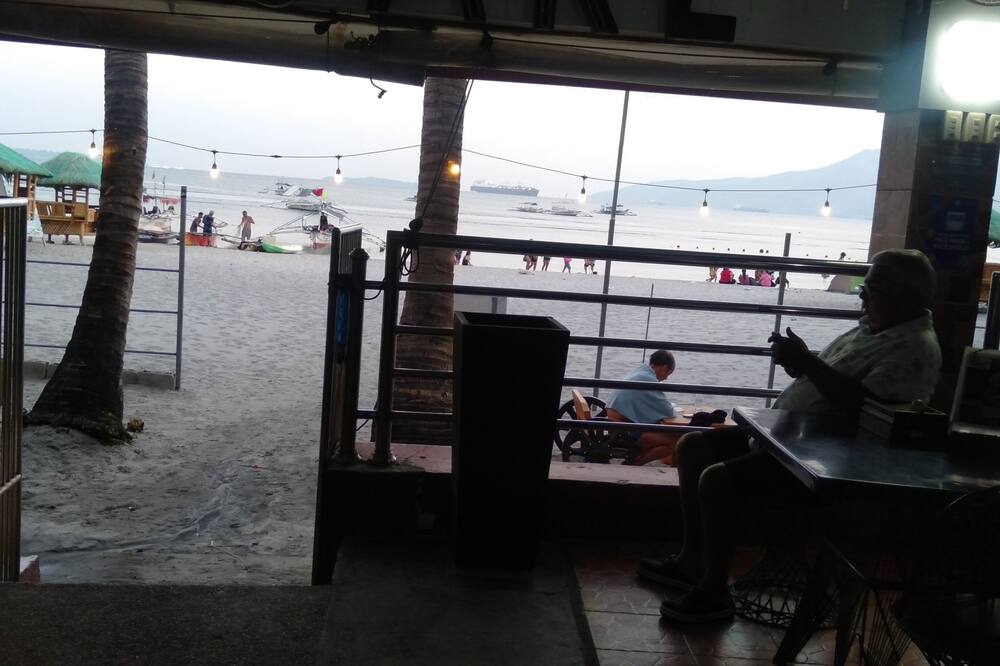 アリゾナ ビーチ リゾート スービック ベイ 写真