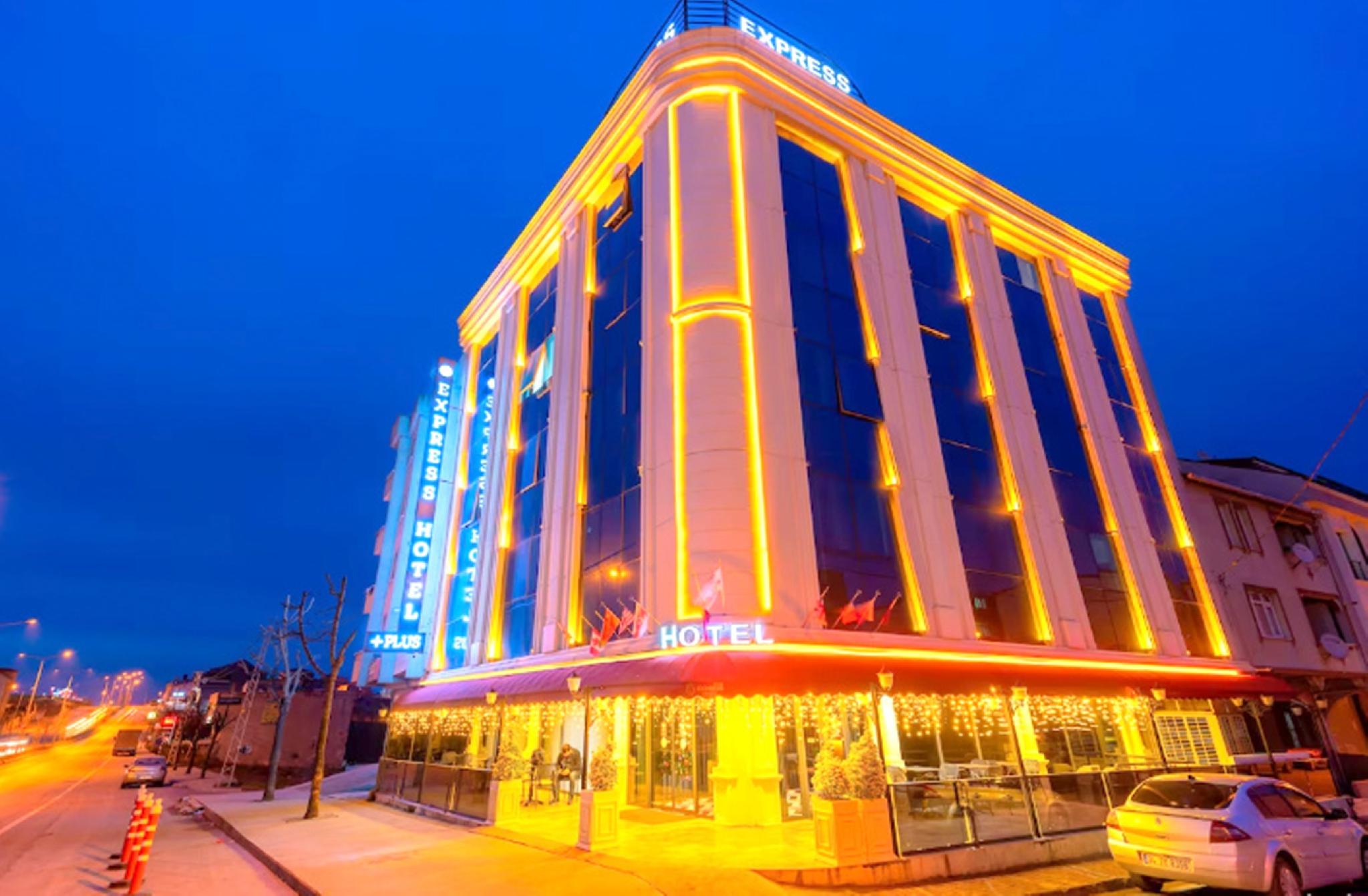 エクスプレス プラス ホテル 写真