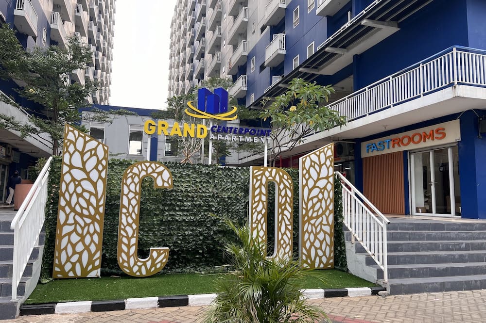 ファーストルームズ ブカシ ホテル 写真