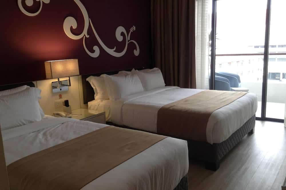 キングス グリーン ホテル 写真