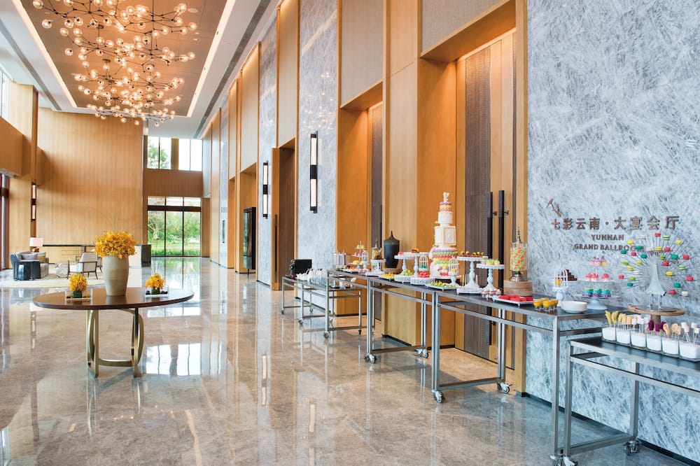 クラウン プラザ 昆明 エンシェント ディエン タウン by IHG (昆明古滇名城皇冠假日酒店) 写真