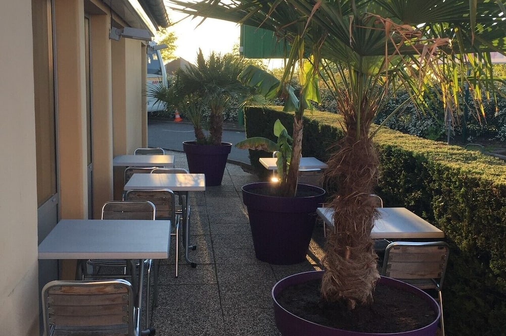 カンパニール ディジョン エスト サン タポリネール ホテル 写真