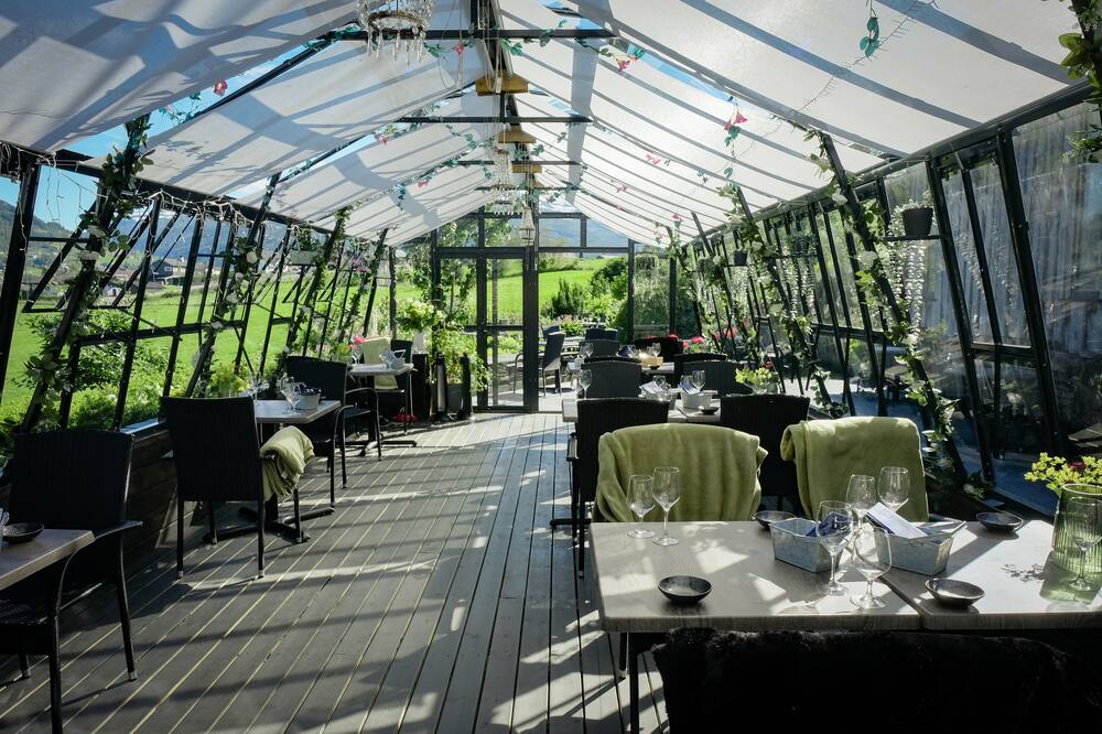 ストーレ リンハイム ホテル オ レストラン 写真