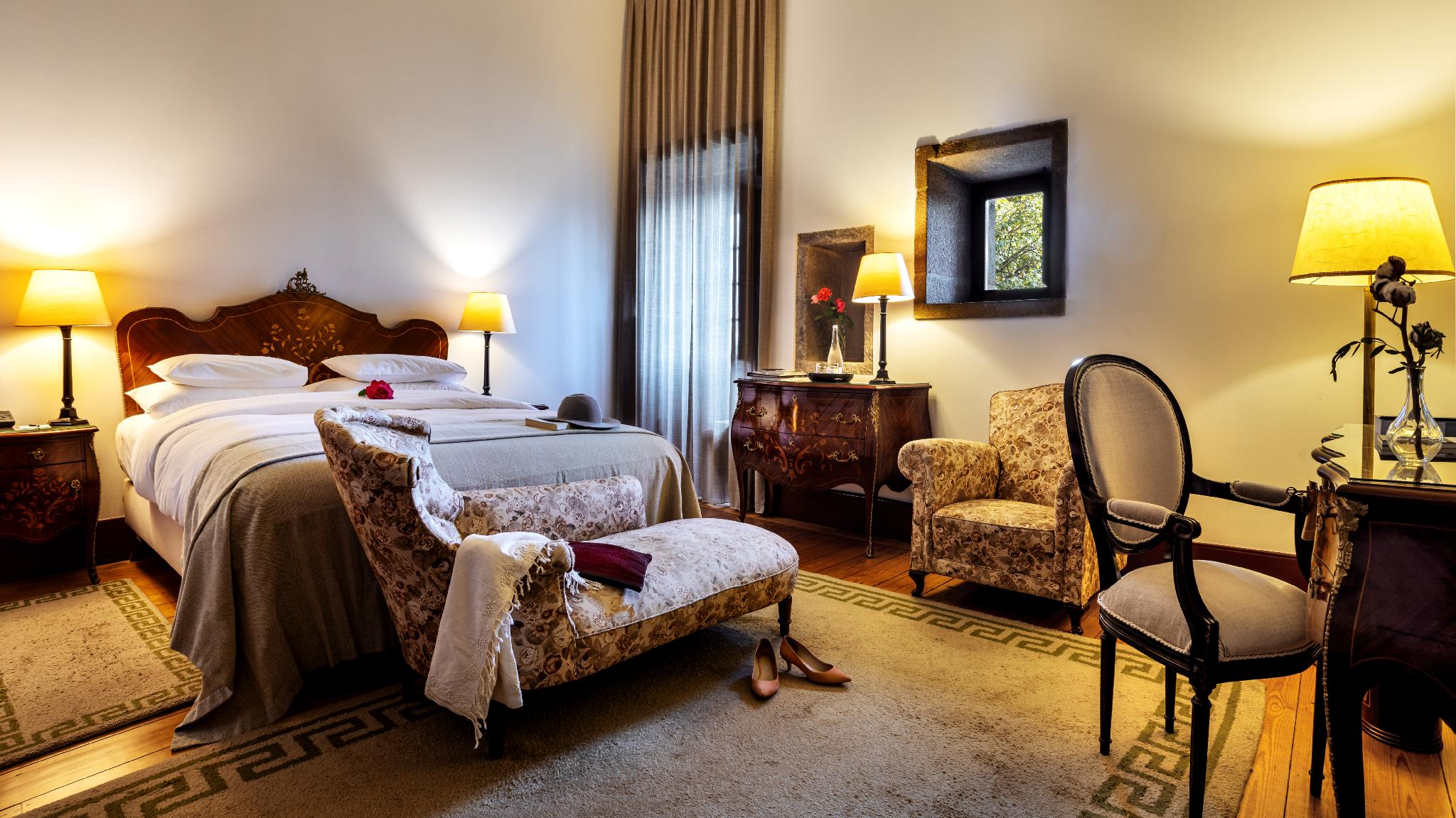 ポサーダ モステロ デ ギマランイス モニュメント ホテル 写真