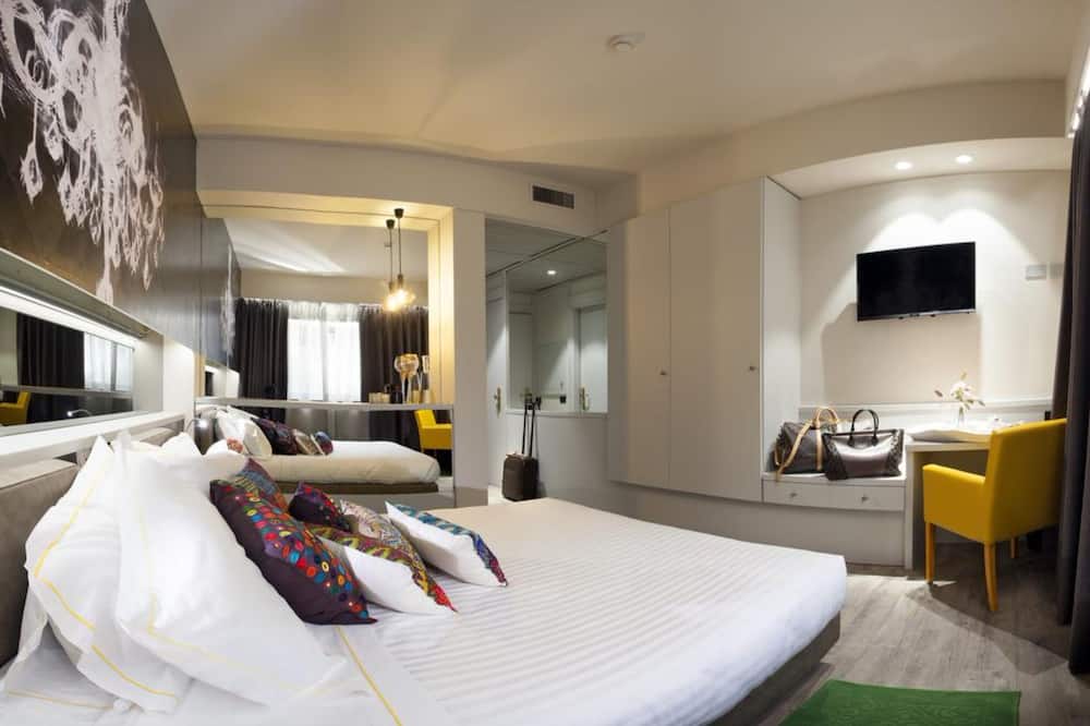 アルバヴィラ ホテル & コー 写真