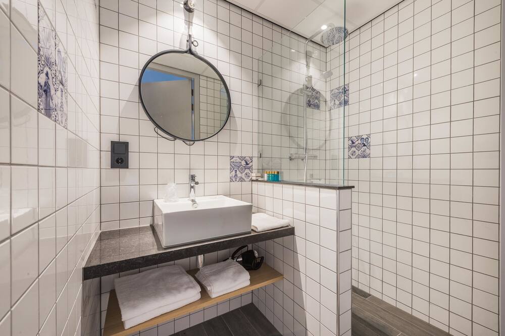 アーバン ロッジ 写真