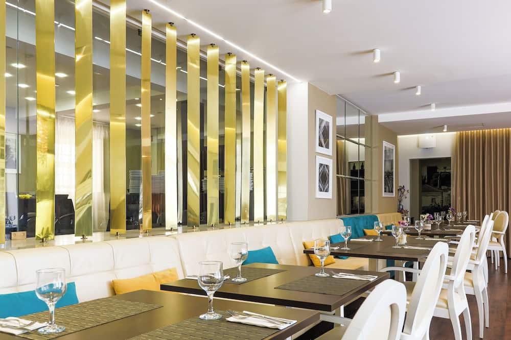 ジョセファ D'Óbidos（ジョセファ ド オビドス） 写真