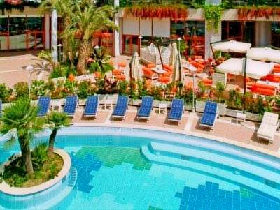 ザ ニコラウス ホテル 写真