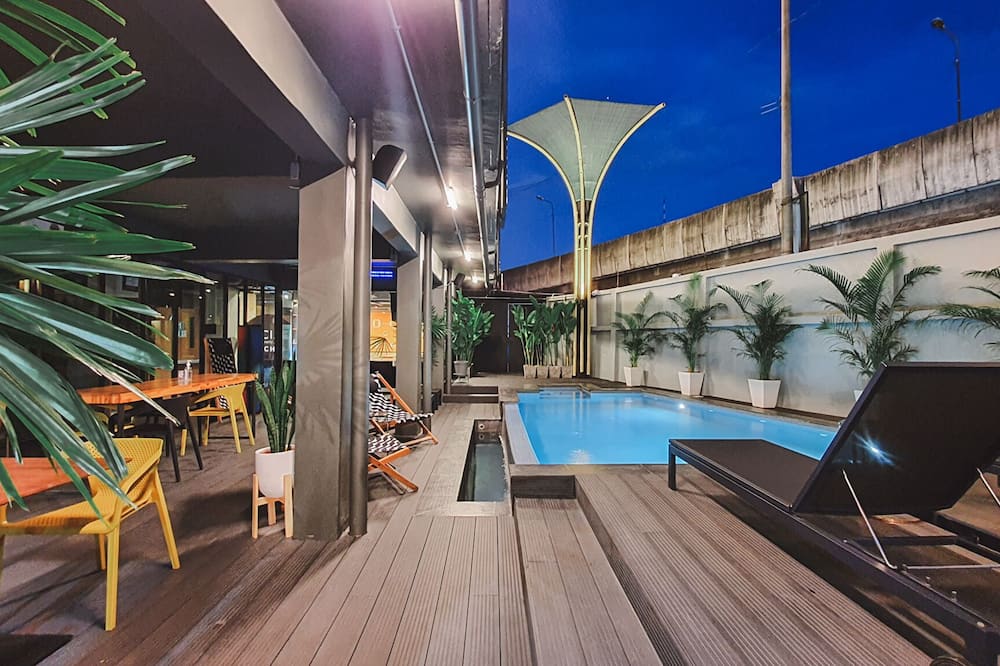 ホテル オーディナリー バンコク 写真