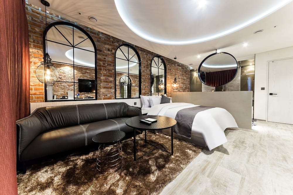 ヨンイン アストロ ホテル 写真