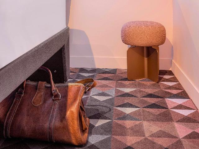 トライブ パリ バティニョール 写真