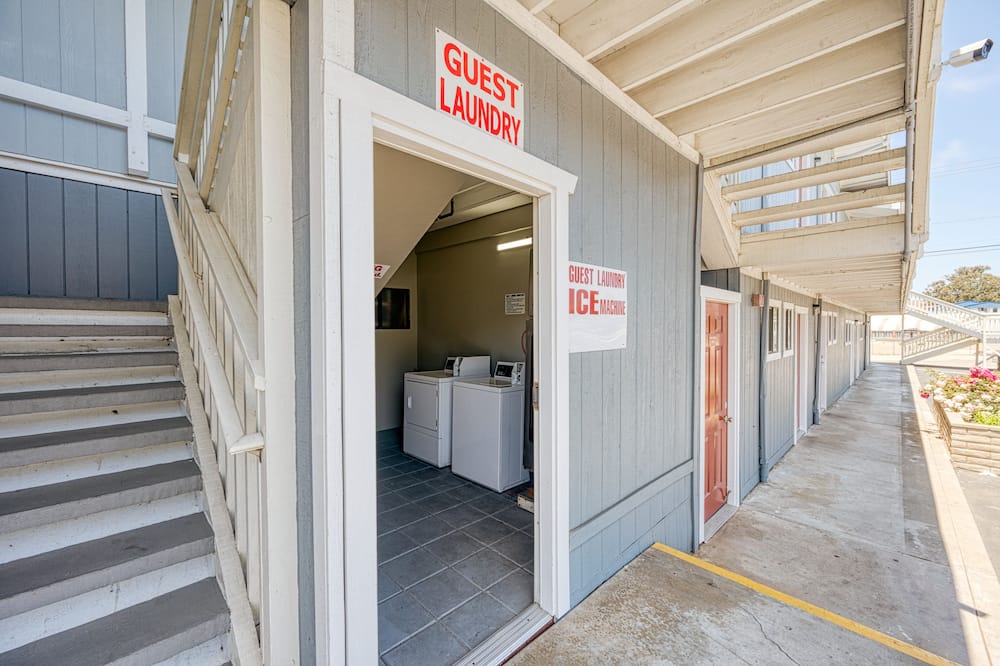 ハーバー ハウス イン モロ ベイ 写真