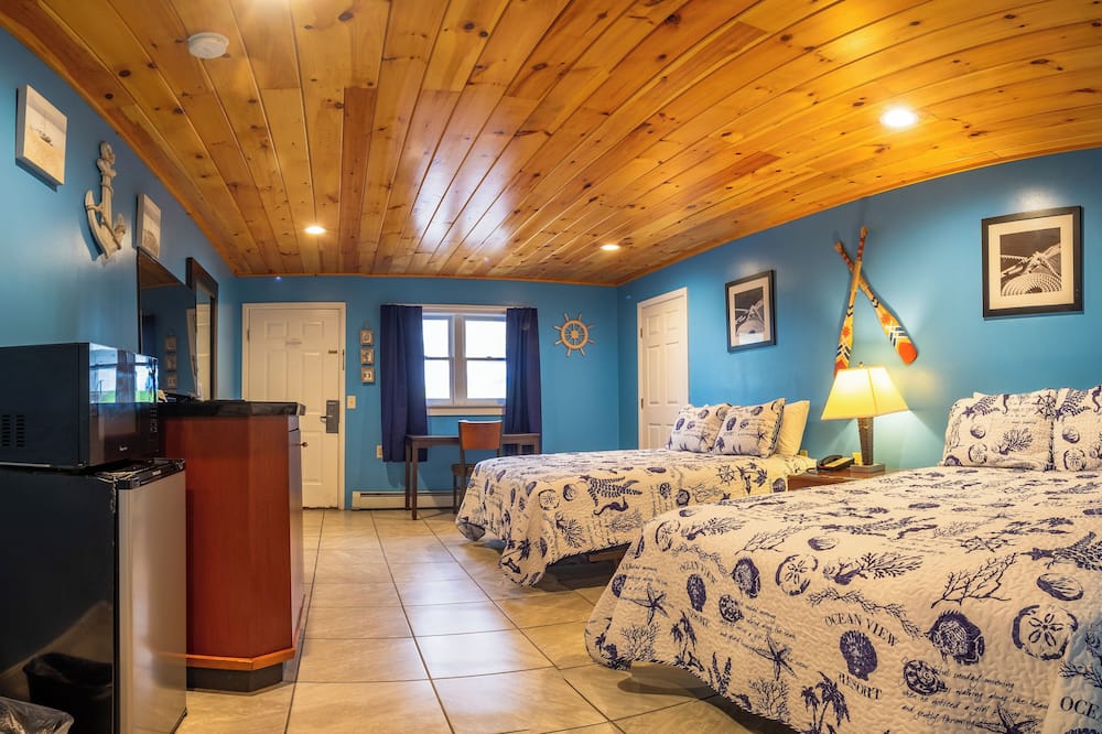 ホワイト バーチズ モーテル 写真