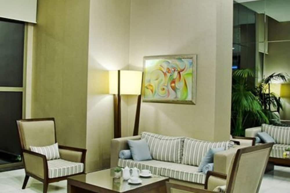 コルマル デラックス ホテル 写真