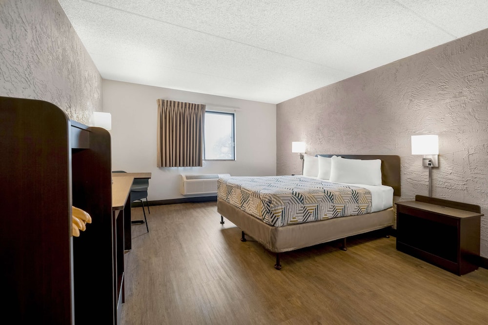 モーテル 6 エルク グローブ ビレッジ、イリノイ - オヘア 写真